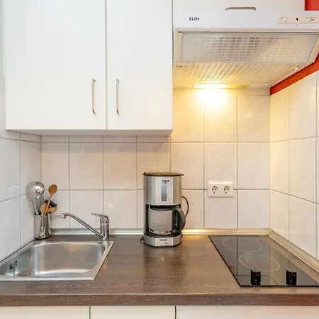 Gemuetliche Fuer Zwei In Mit Balkon * Sellin (Rugen)
